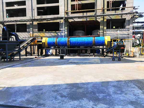 發(fā)往湖北1.2&times;10米的化工污泥烘干機(jī)現(xiàn)場